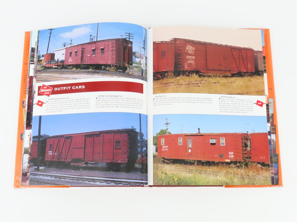 Morning Sun: Milwaukee Road Color Guide Volume 1 by Nighswonger &amp; Stauss ©1999