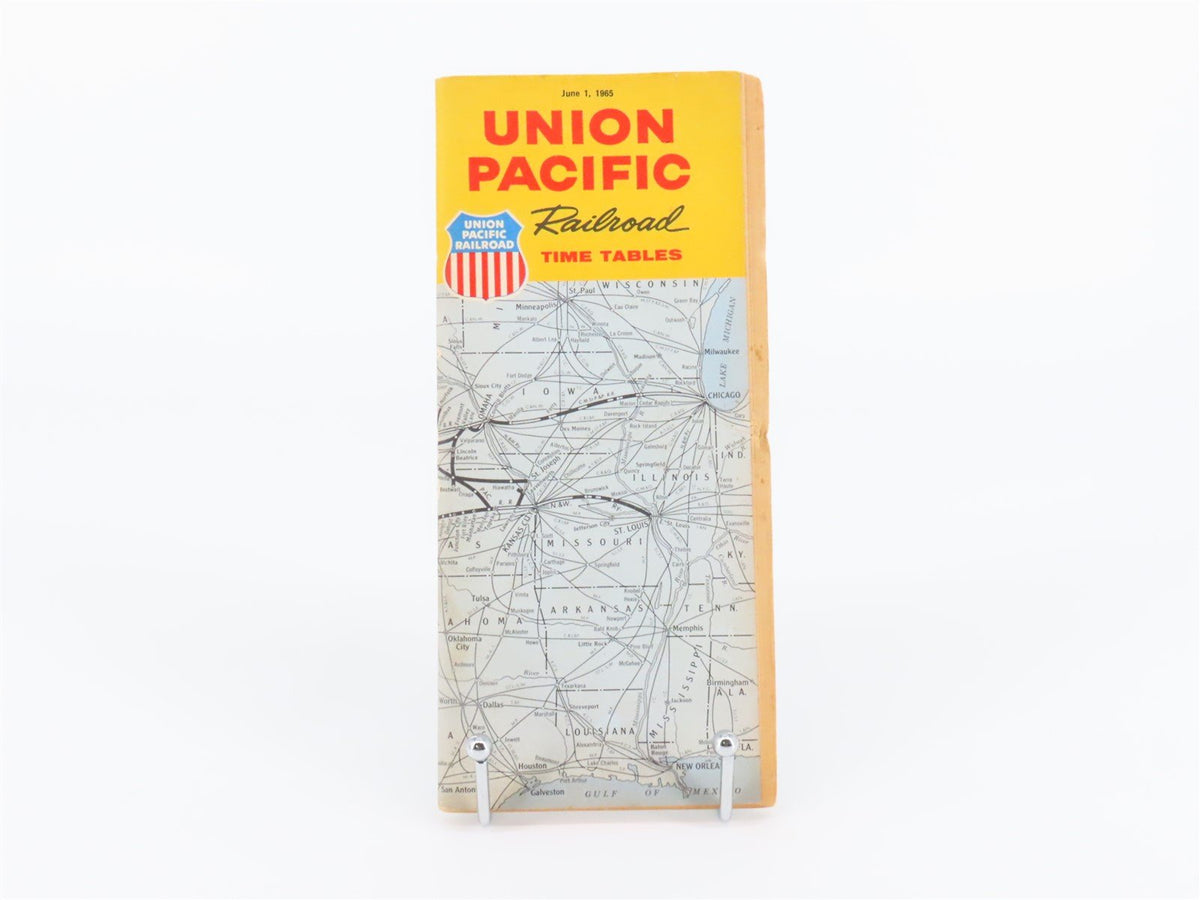 UP Union Pacific Railroad Time Tables - June 1, 1965