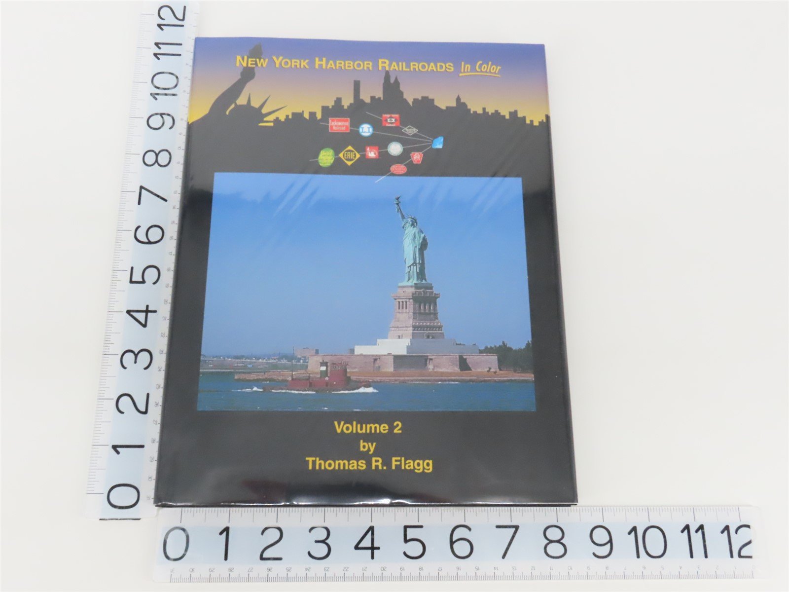 Morning Sun: New York Harbor Railroads Volume 2 by Thomas R. Flagg ©2002 HC Book