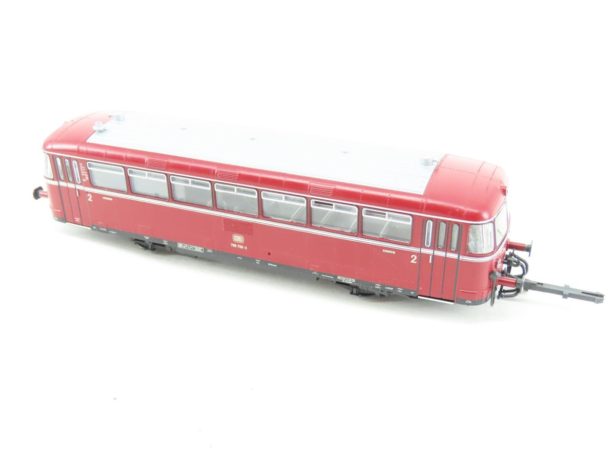 HO Roco 63073 DB German VT798 / VS998 Diesel Rail Bus 2-Unit Set w/ DCC &amp; Sound