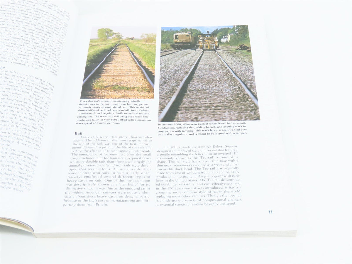 Railway Maintenance by Brian Solomon ©2001 SC Book