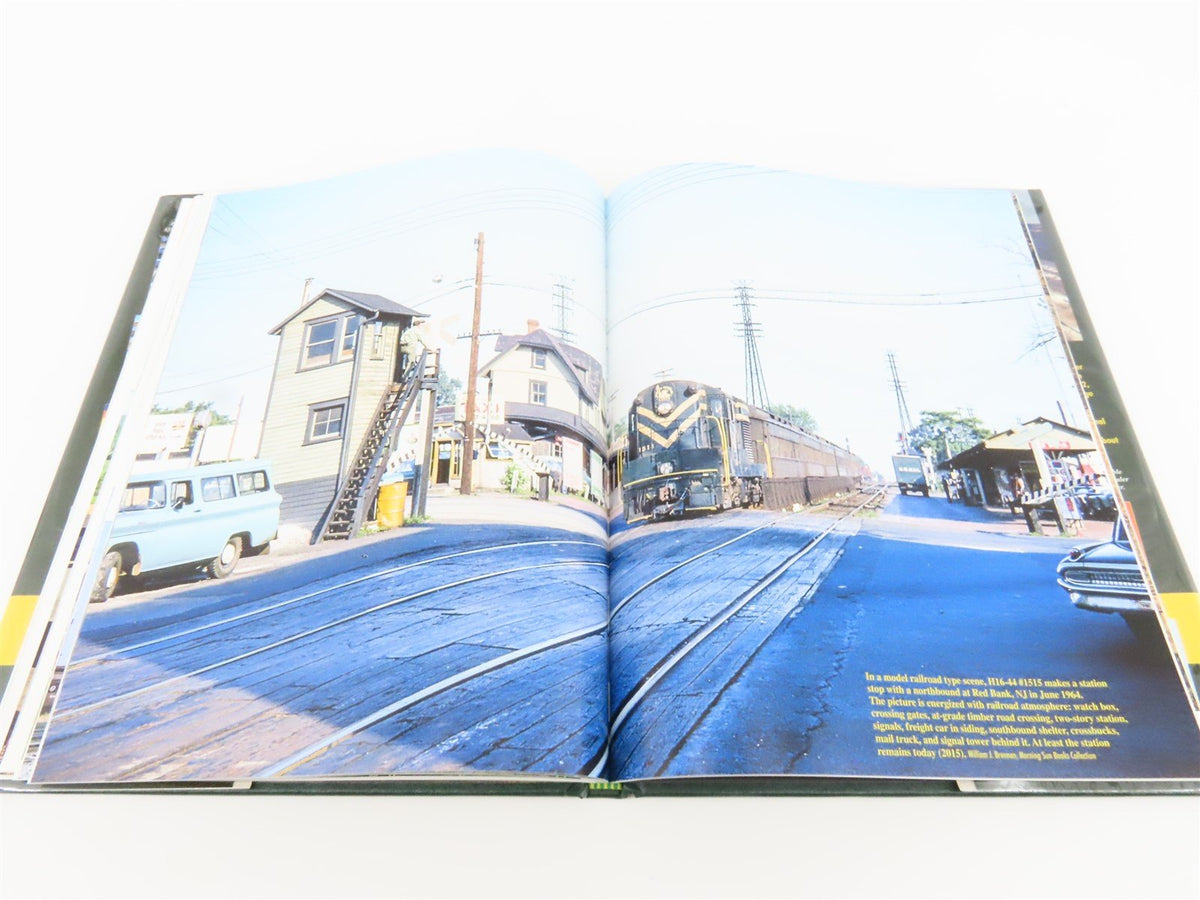 Morning Sun: Jersey Central Lines Power Vol. 2 by Robert J. Yanosey ©2015 HC Bk