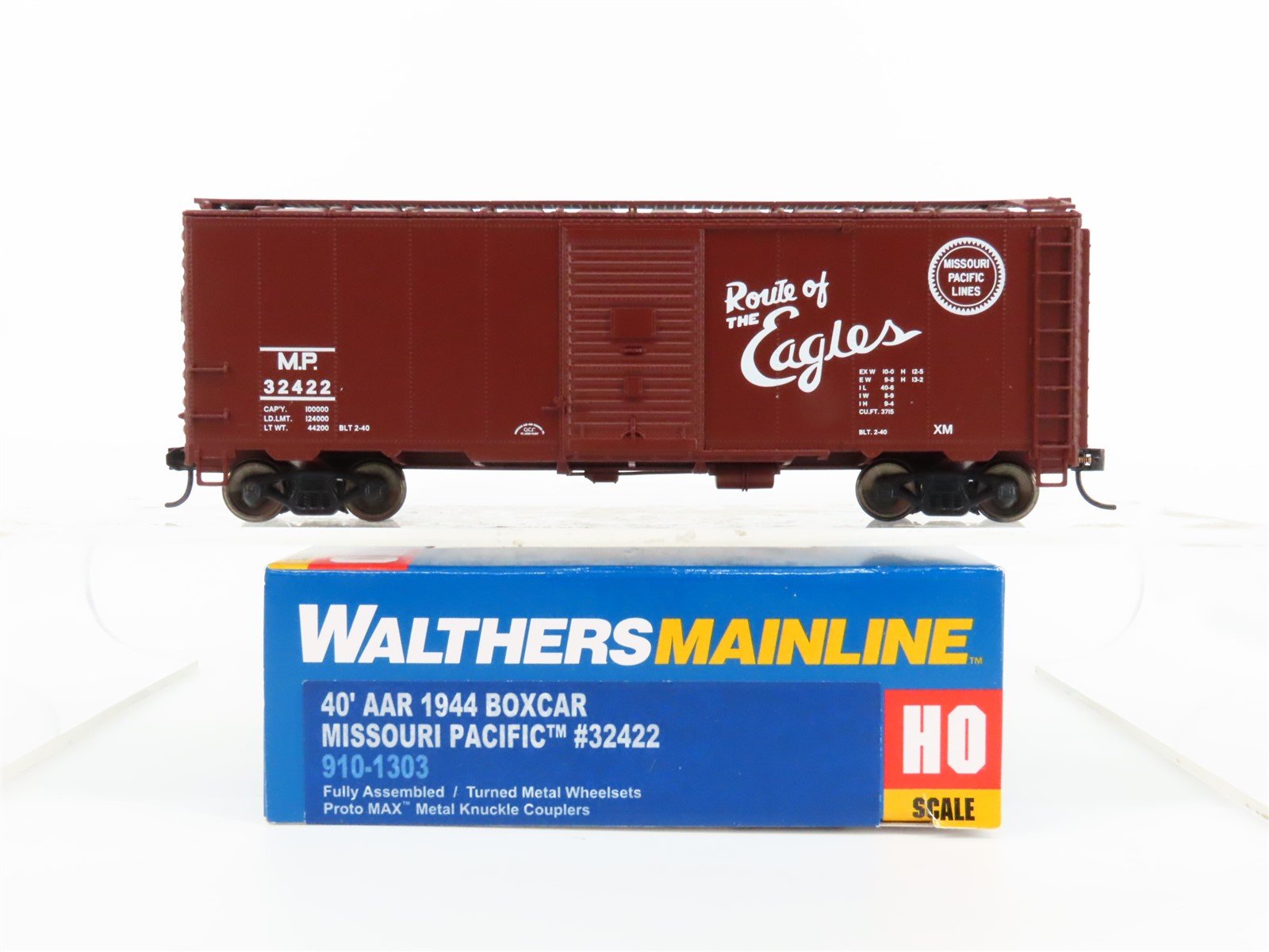 HO Scale Walthers Mainline #910-1303 MP Route of the Eagles 40' Box Car #32422