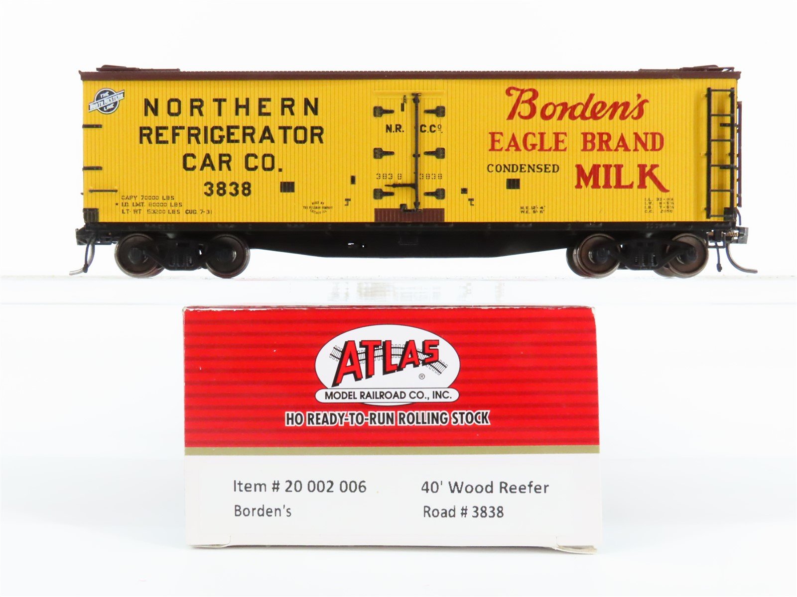 HO Atlas Master Line #20002006 Borden's Eagle Brand Milk 40' Wood Reefer #3838