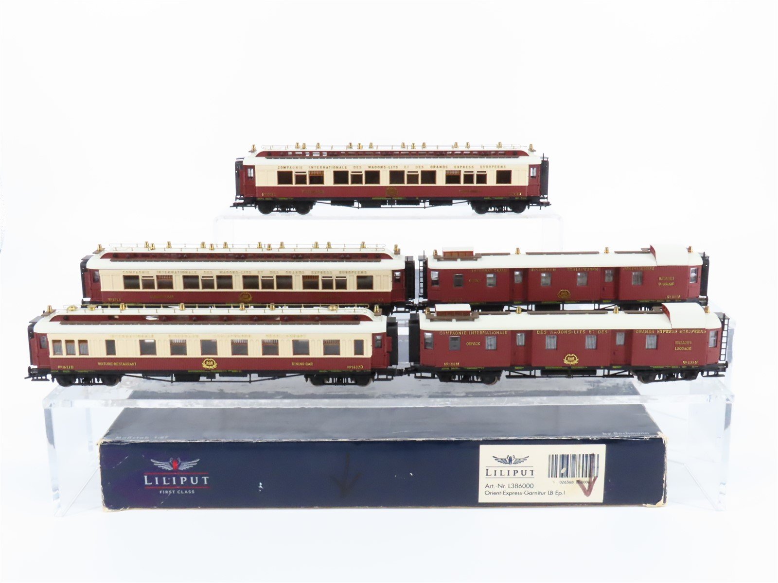 HO Scale Liliput L386000 CIWL Wagons-Lits Orient Express Passenger 5-Car Set