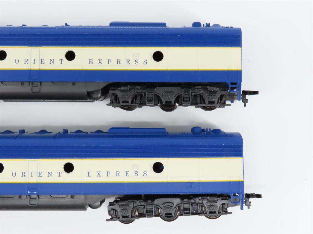 HO Rivarossi 0824 American Orient Express EMD E8A/A Diesel Passenger Train Set