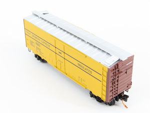 N Scale Micro-Trains MTL 02100060 RBNX Fruit Growers Express Reefer #82204