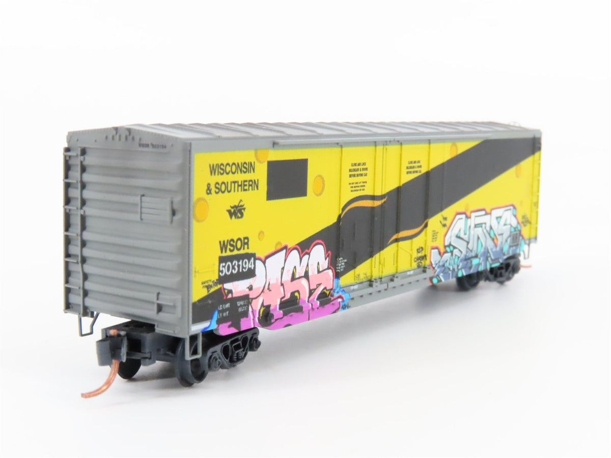 N Micro-Trains MTL 07544200 WSOR Wisconsin &amp; Southern Boxcar #503194 w/ Graffiti