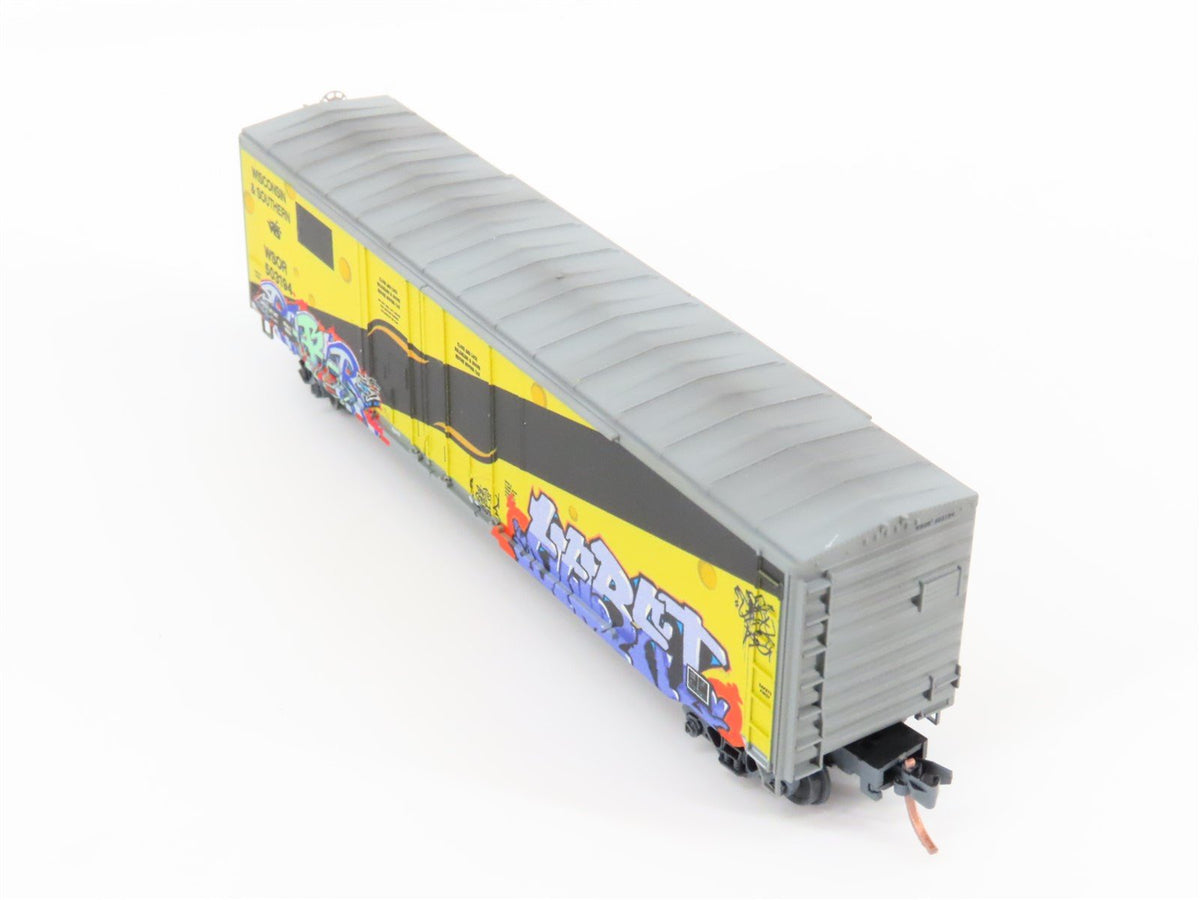 N Micro-Trains MTL 07544200 WSOR Wisconsin &amp; Southern Boxcar #503194 w/ Graffiti