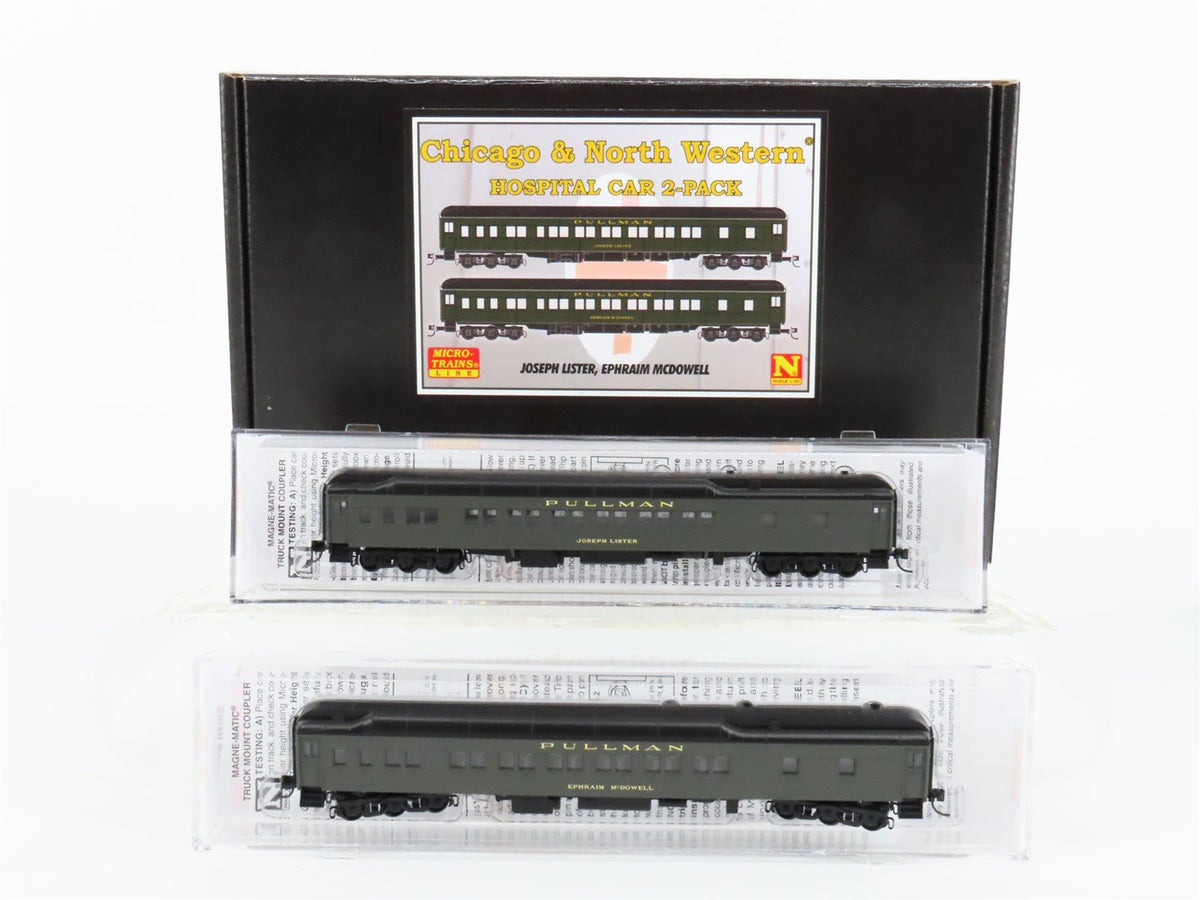 N Scale Micro-Trains MTL #98302231 CNW Chicago &amp; North Western Hospital Car 2-Pk