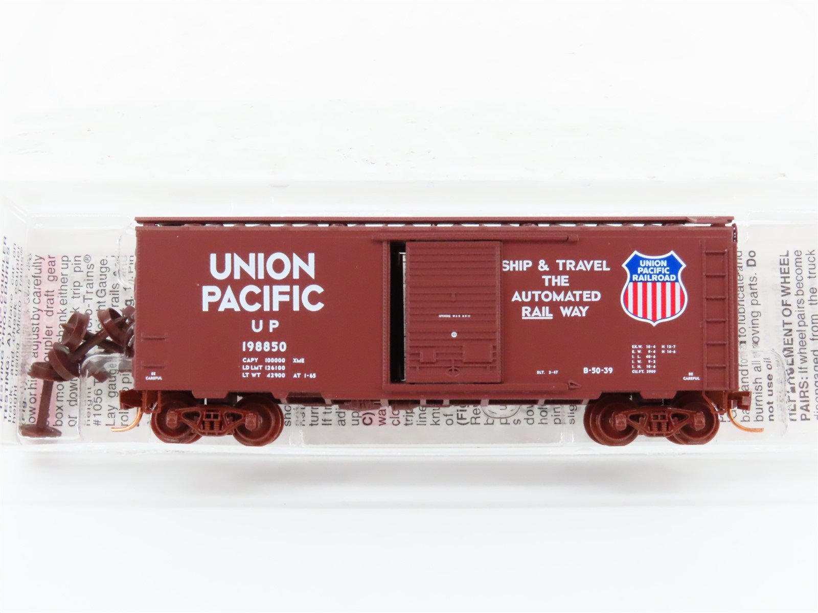 N Scale Micro-Trains MTL 02000710 UP Union Pacific 40' Box Car #198850