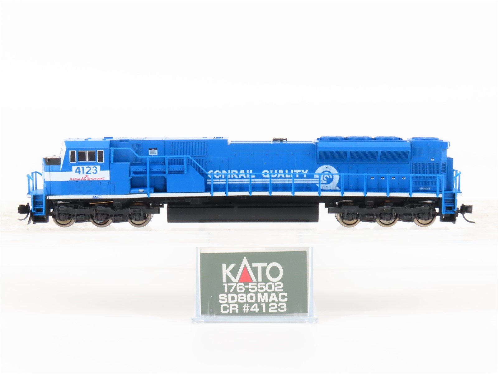 N Scale KATO 176-5502 CR Conrail SD80MAC Diesel Locomotive #4123 - DCC Ready