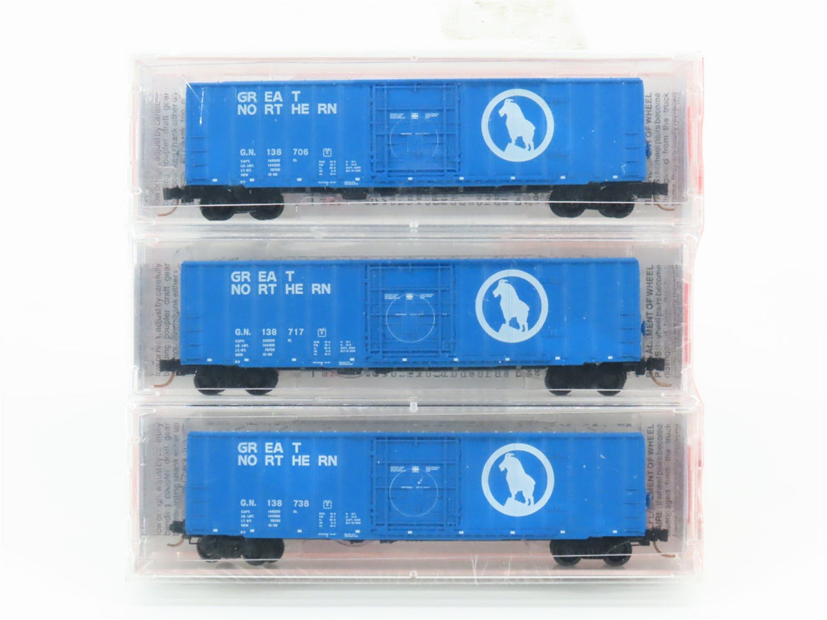 N Scale Micro-Trains MTL #27072 GN Big Sky Blue 50&#39; Box Cars 3-Pack (Sealed)