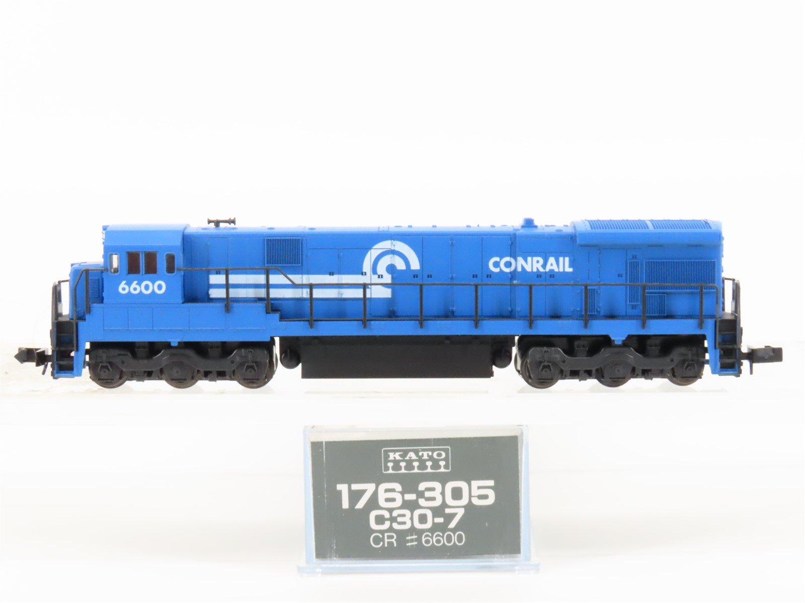 N Scale KATO 176-305 CR Conrail C30-7 Diesel Locomotive #6600