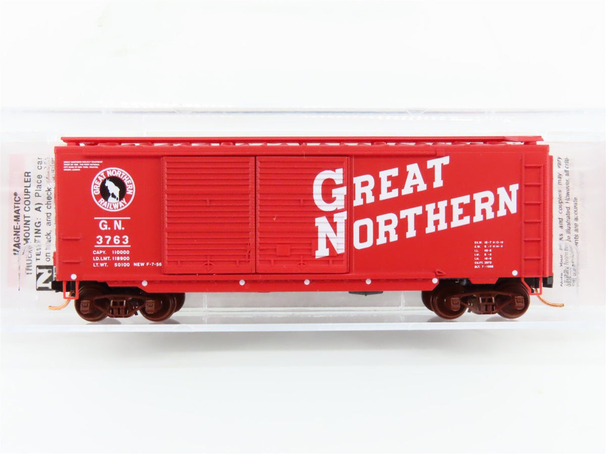 N Scale Micro-Trains MTL 02300352 GN Great Northern 40&#39; Double Door Box Car 3763