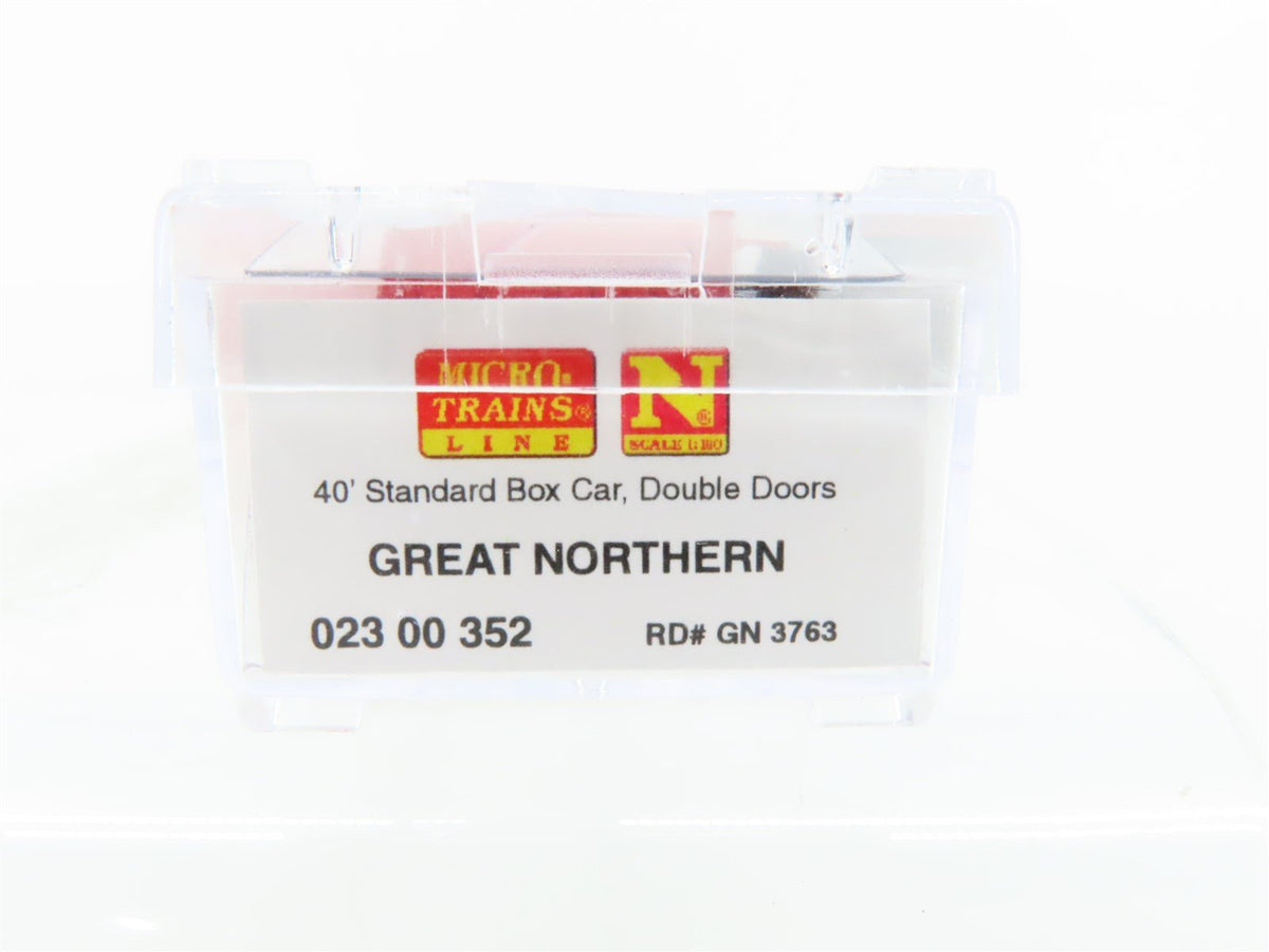 N Scale Micro-Trains MTL 02300352 GN Great Northern 40&#39; Double Door Box Car 3763