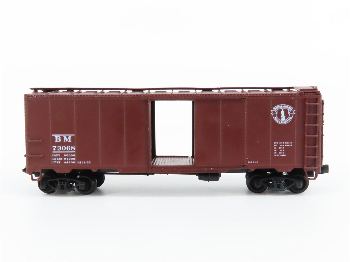 N Scale Neal&#39;s N-Gauging Trains IMSR-02 B&amp;M Boston &amp; Maine 40&#39; Box Car #73068