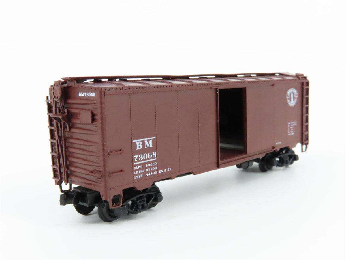 N Scale Neal&#39;s N-Gauging Trains IMSR-02 B&amp;M Boston &amp; Maine 40&#39; Box Car #73068