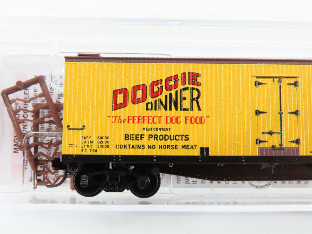 N Micro-Trains MTL 04952930 GARE Simpson Doggie Dinner 40&#39; Wood Reefer #60129