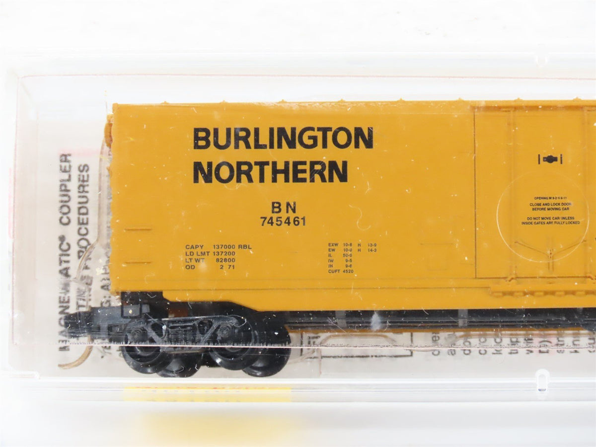 N Scale Micro-Trains MTL 38160 BN Burlington Northern 50&#39; Box Car #745461