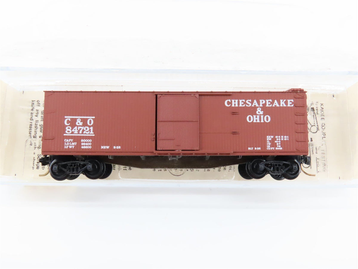 N Scale Kadee Micro-Trains MTL 42120 C&amp;O Chesapeake &amp; Ohio Box Car #84721