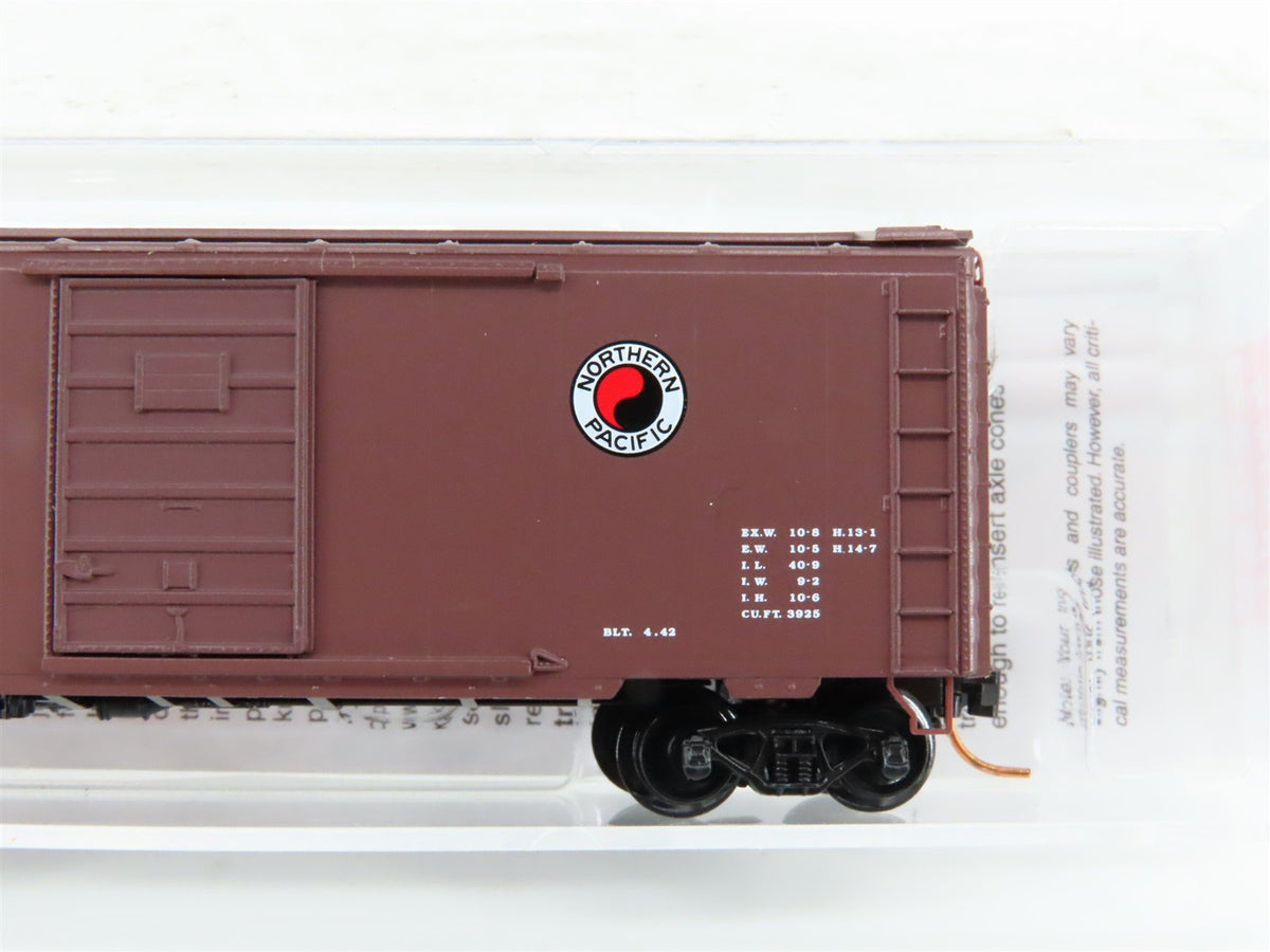 N Scale Micro-Trains MTL 02000980 NP Northern Pacific 40&#39; Box Car #27552