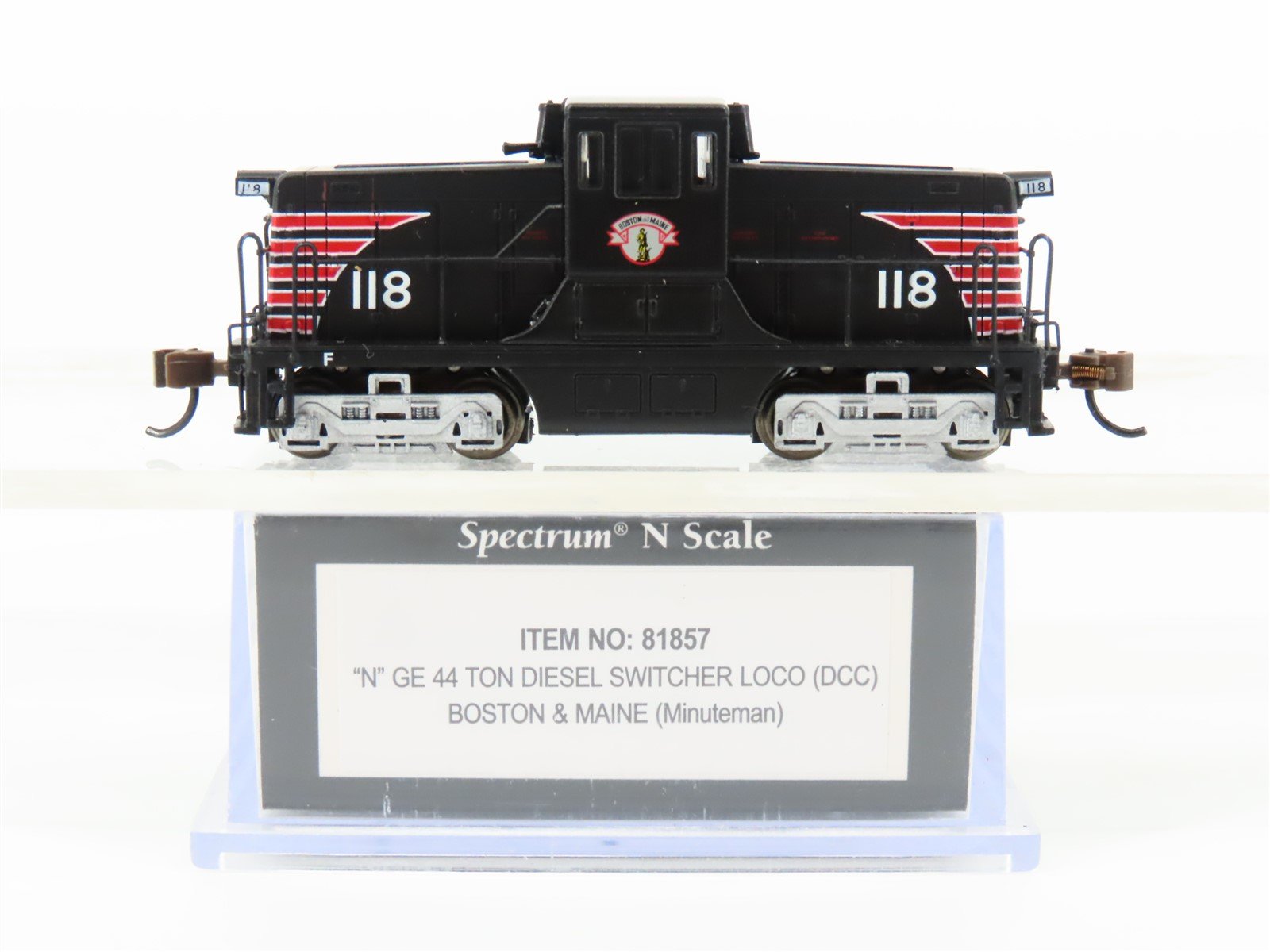 N Scale Bachmann 81857 B&M Boston & Maine 44-Ton Diesel Locomotive #118 w/ DCC