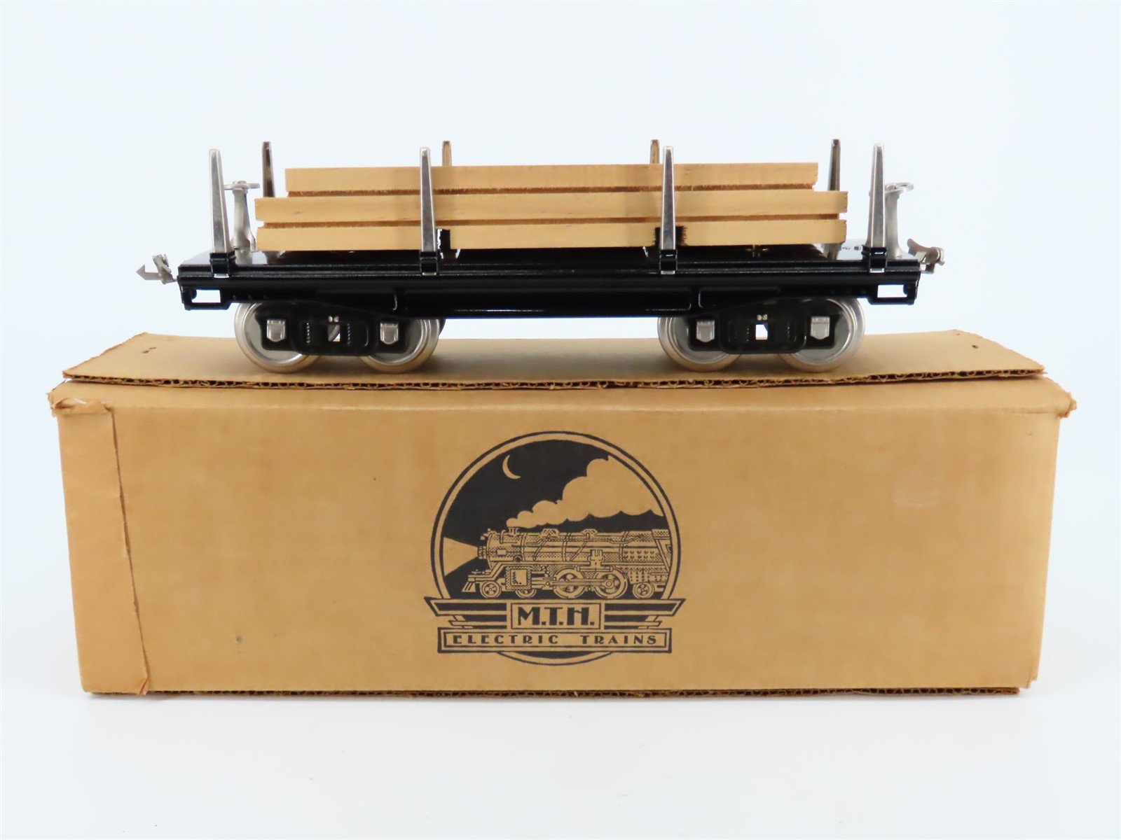 Standard Gauge 3-Rail MTH Tinplate Stake Flat Car w/Lumber Load
