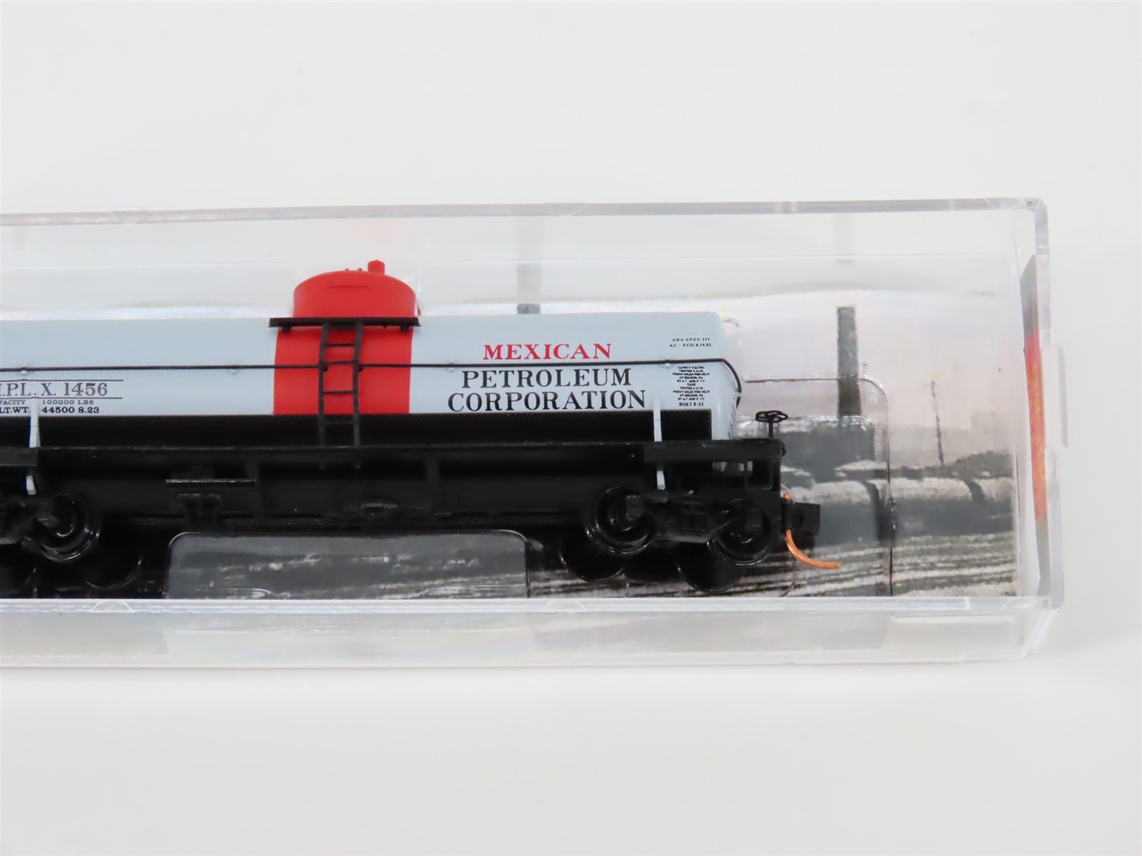 N Micro-Trains MTL #06500840 MPLX Mexican Petroleum Single Dome Tank Car #1456
