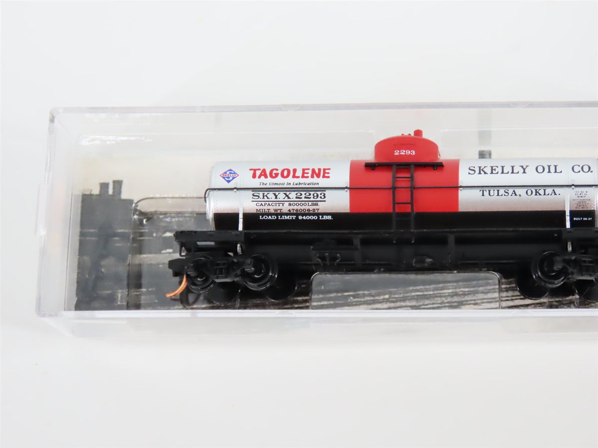 N Micro-Trains MTL #06500780 SKYX Skelly Oil Co. 39&#39; Single Dome Tank Car #2293