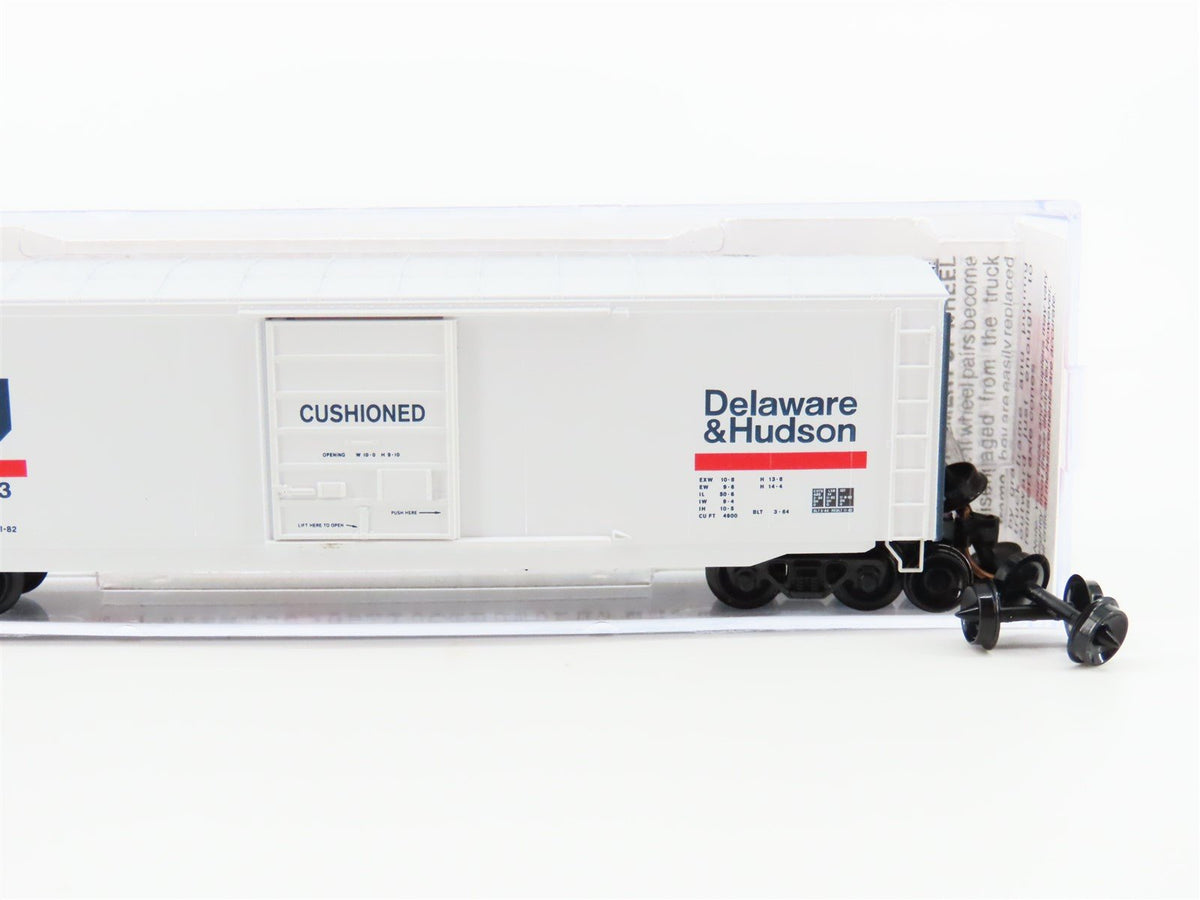 N Scale Micro-Trains MTL #07700060 D&amp;H Delaware &amp; Hudson 50&#39; Box Car #27073