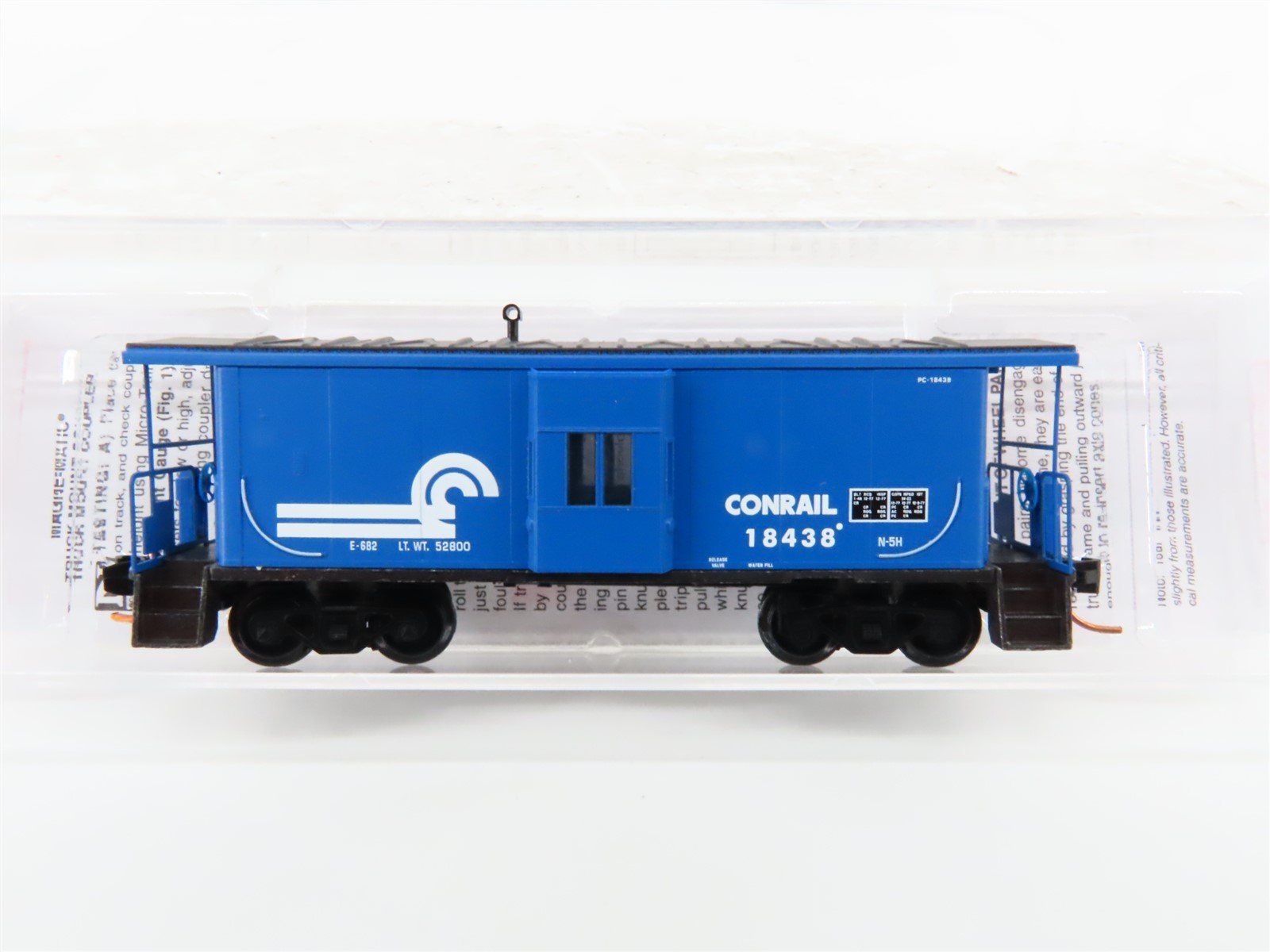 N Scale Micro-Trains MTL 13000020 CR Conrail Bay Window Caboose #18438
