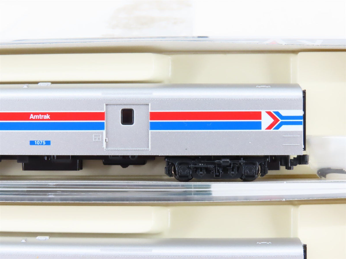 N Scale Kato 106-3512 Amtrak Phase I Baggage Passenger 2-Car Set