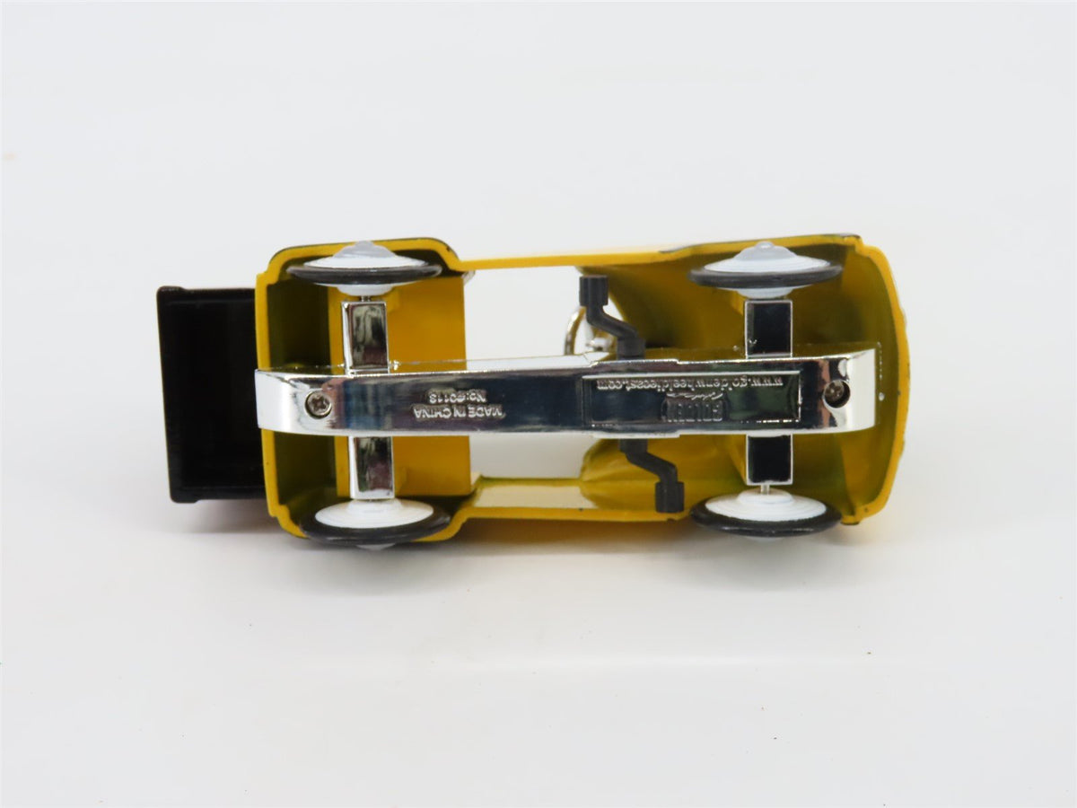 K-Line Kruisers/Golden Wheel Die-Cast K-94533 &quot;K-Line Electric Trains&quot; Pedal Car