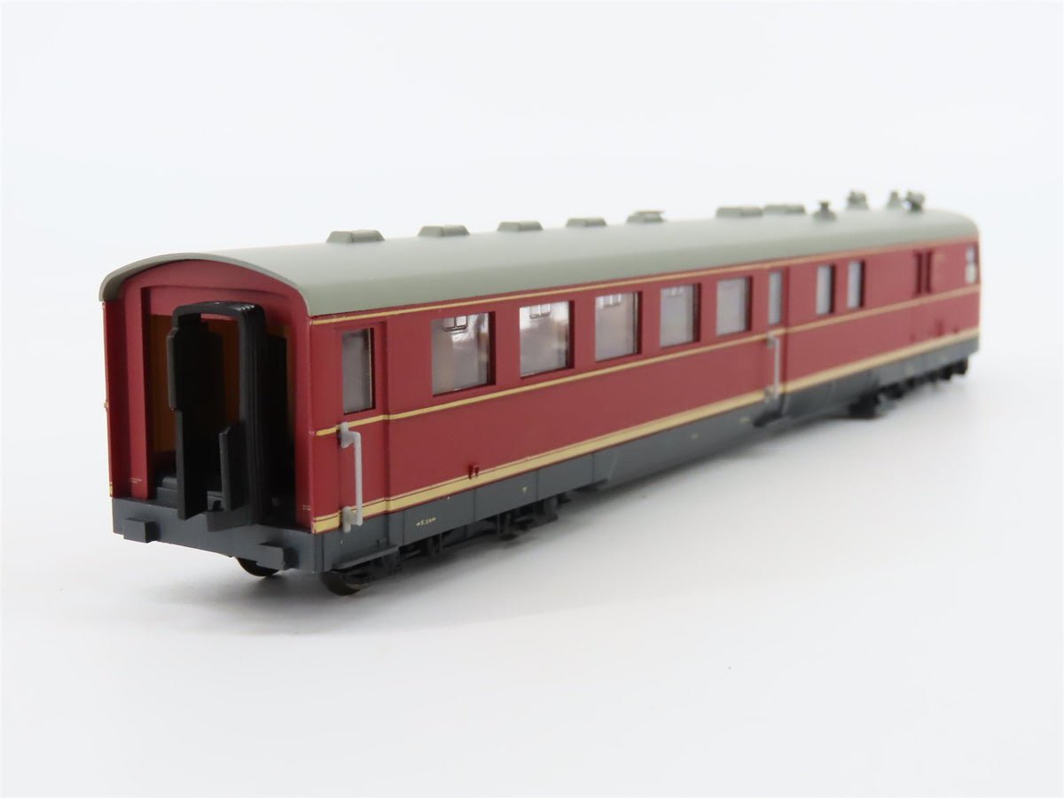 HO Scale Liliput L112601 DB German VT06 Diesel Rail Car Passenger 3-Unit Set