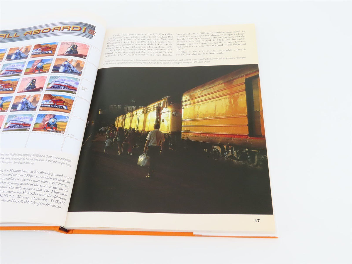 The Milwaukee Road&#39;s Hiawathas by John Gruber &amp; Brian Solomon ©2006 HC Book