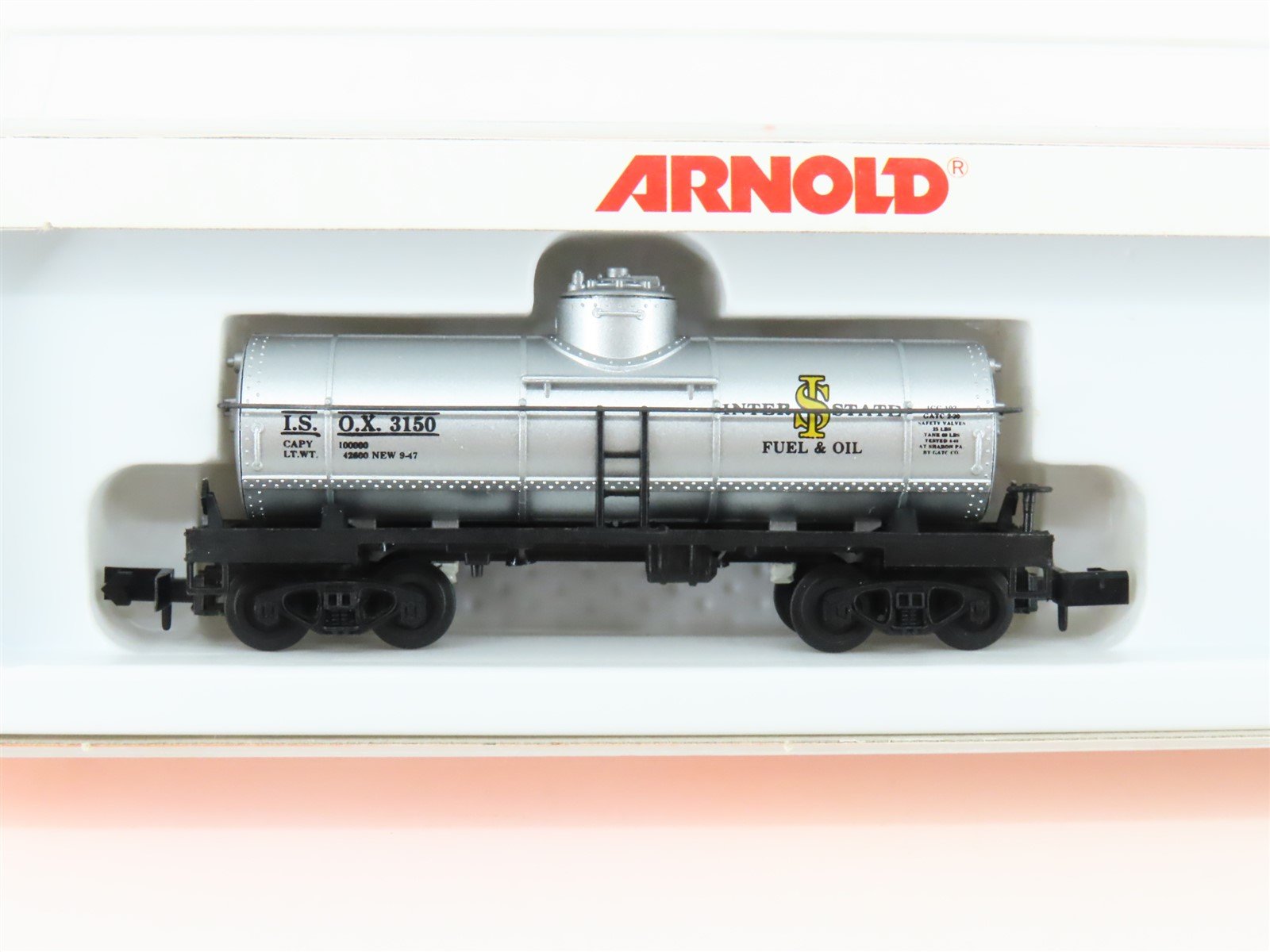 N Scale Arnold 5389 ISOX Interstate Fuel Single Dome Tankcar #3150