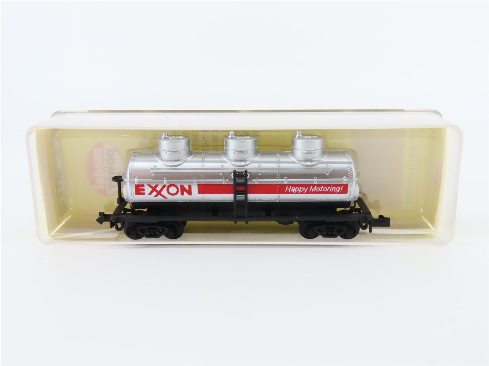 N Scale Model Power 3411 GATX Exxon 3-Dome Tank Car #46312