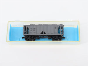 N Scale Deluxe Innovations 7060 B&M Boston & Maine 2 Bay Covered Hopper  #5519