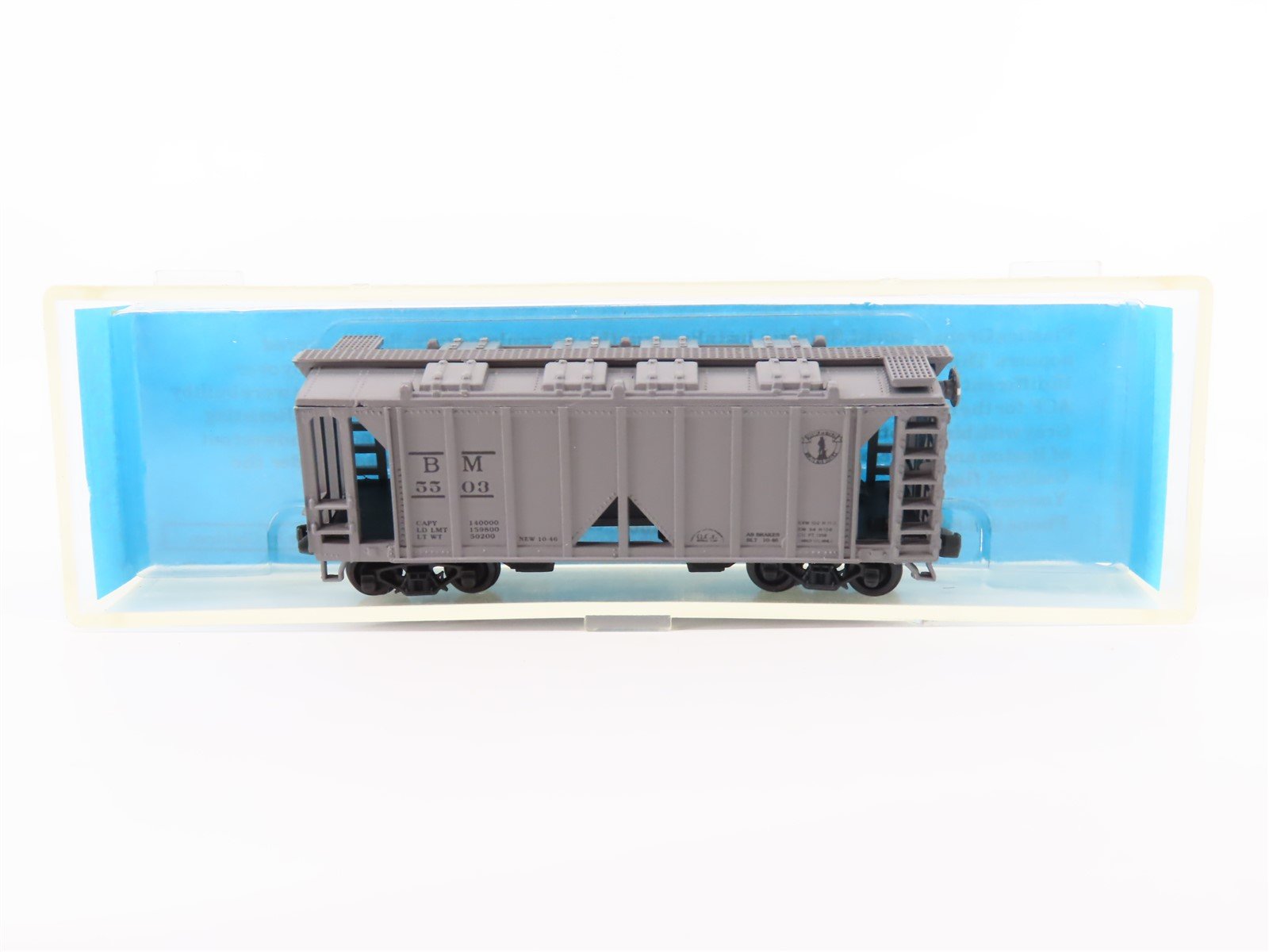 N Scale Deluxe Innovations 7060 B&M Boston & Maine 2 Bay Covered Hopper #5503