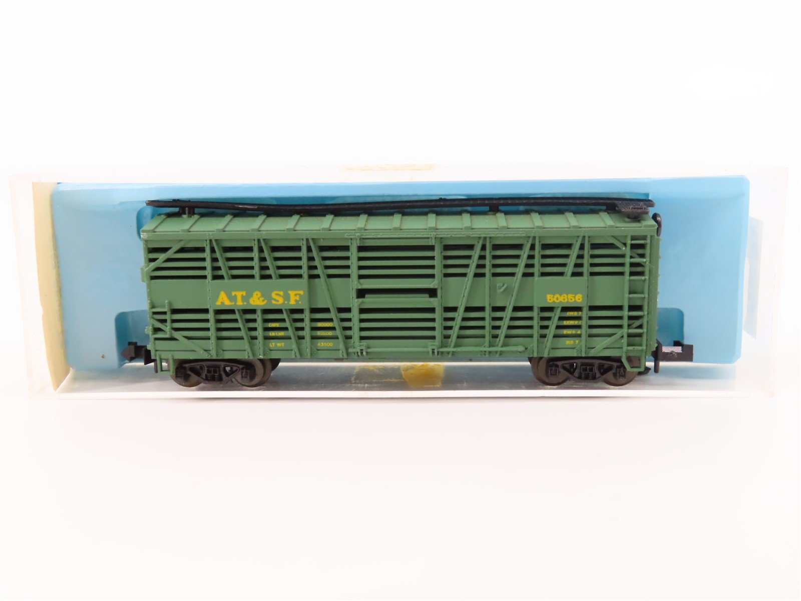 N Scale Atlas 2253 ATSF Santa Fe Cattle Stock Car #50656