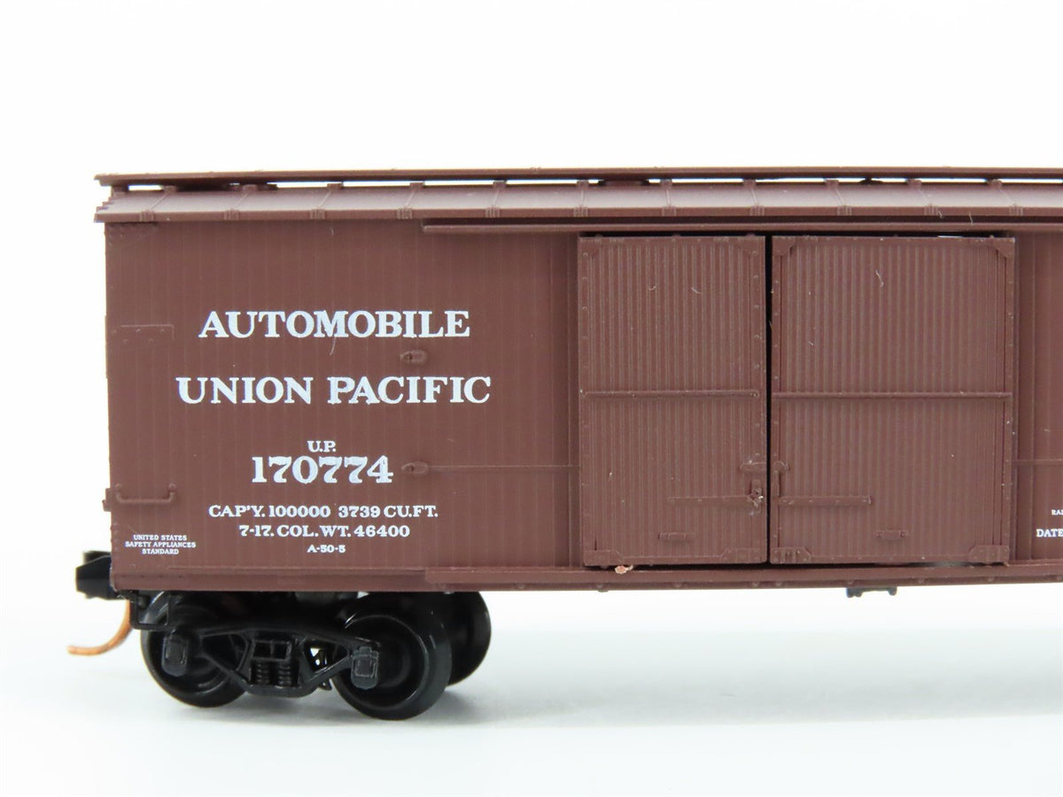 N Scale Micro-Trains MTL 41010 UP Union Pacific 40&#39; Single Door Box Car #170774