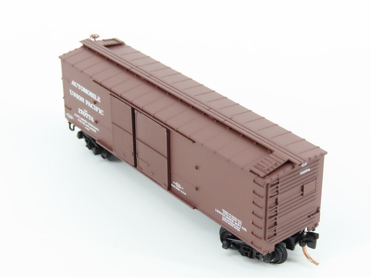 N Scale Micro-Trains MTL 41010 UP Union Pacific 40&#39; Single Door Box Car #170774