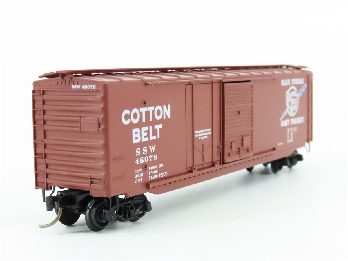 N Kadee Micro-Trains MTL 33060 SSW Cotton Belt &quot;Blue Streak&quot; 50&#39; Box Car #48079