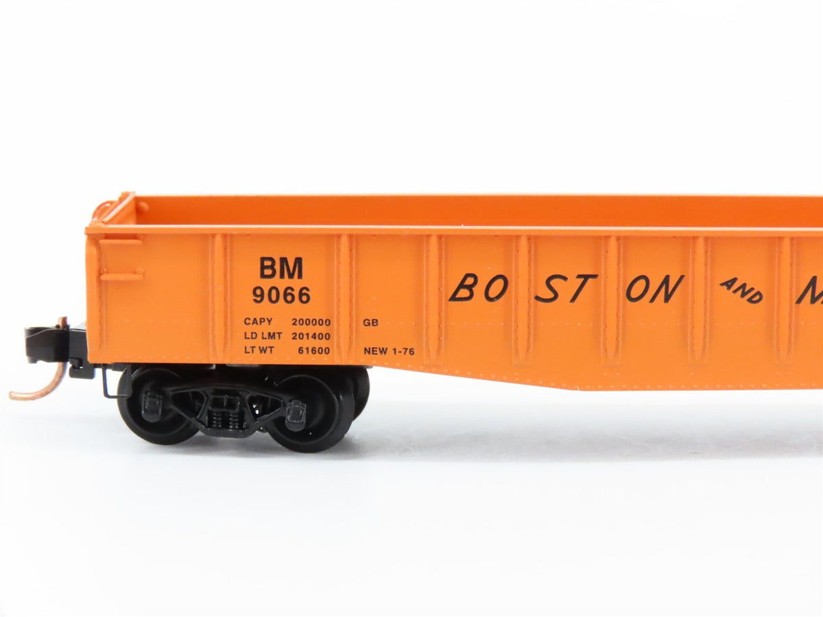 N Scale Micro-Trains MTL 46180 BM Boston &amp; Maine 50&#39; Gondola #9066