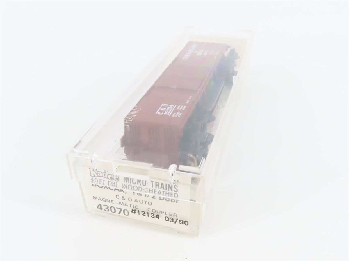 N Scale Kadee Micro-Trains MTL 43070 C&amp;O Chesapeake &amp; Ohio 40&#39; Box Car #12134