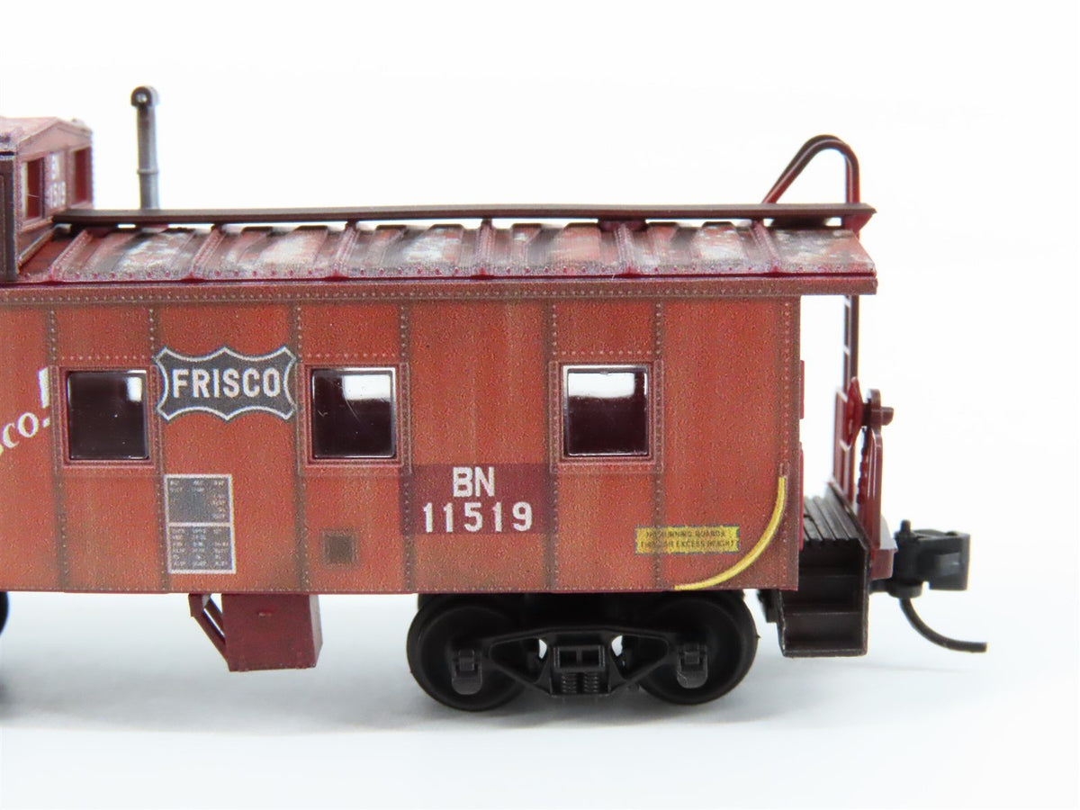 N Micro-Trains MTL 10044580 BNSF Family Tree BN Frisco 36&#39; Caboose Weathered