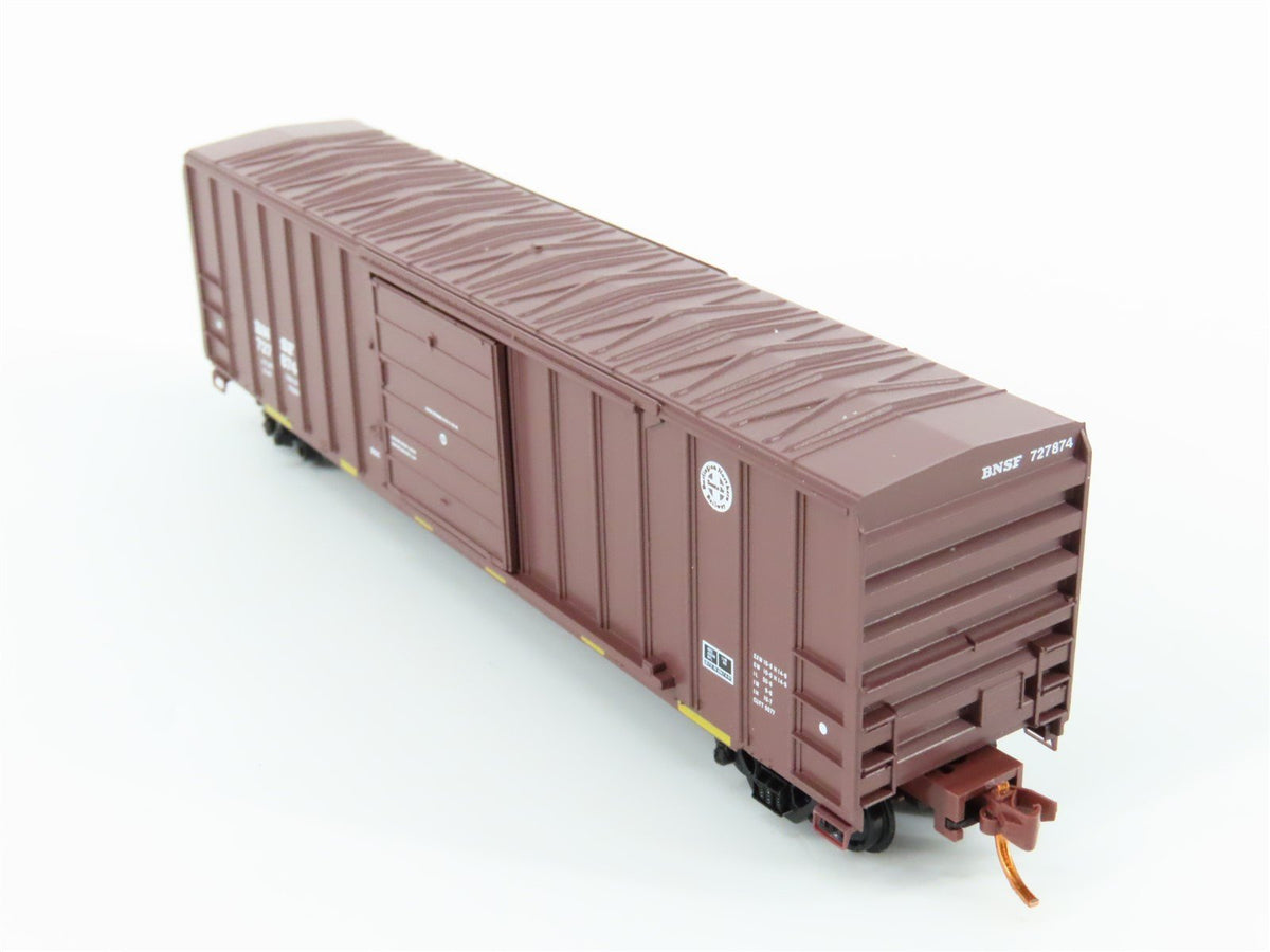 N Scale Micro-Trains MTL 02500740 BNSF Railway 50&#39; Box Car w/ Load #727874