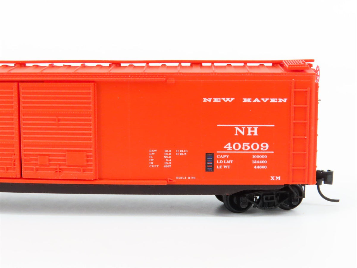 N Scale Micro-Trains MTL 03400460 NH New Haven 50&#39; Double Door Box Car #40509