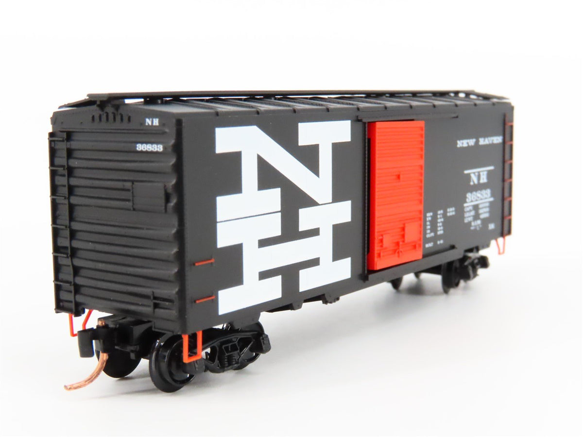 N Scale Micro-Trains MTL 20556 NH New Haven 40&#39; Single Door Box Car #36833